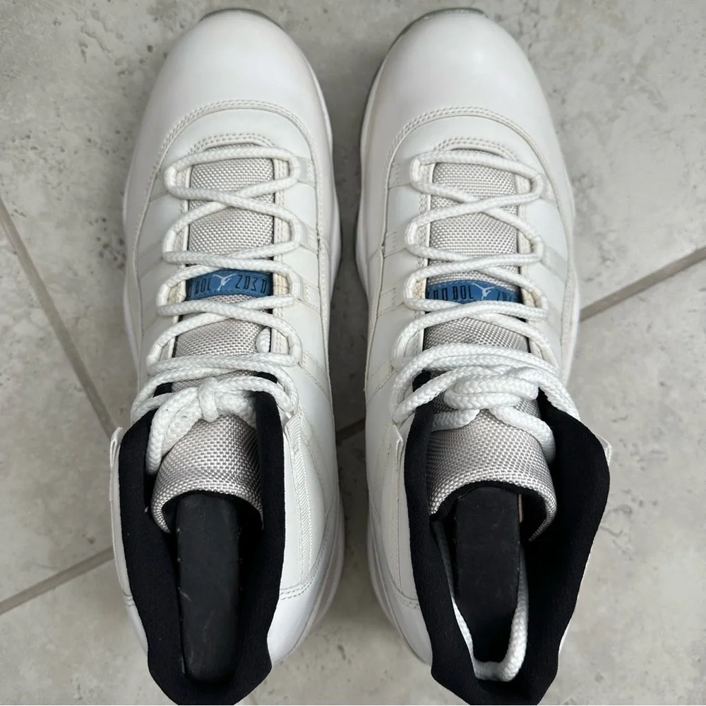 Jordan 11 Retro Sneaker Size 11.5 Men